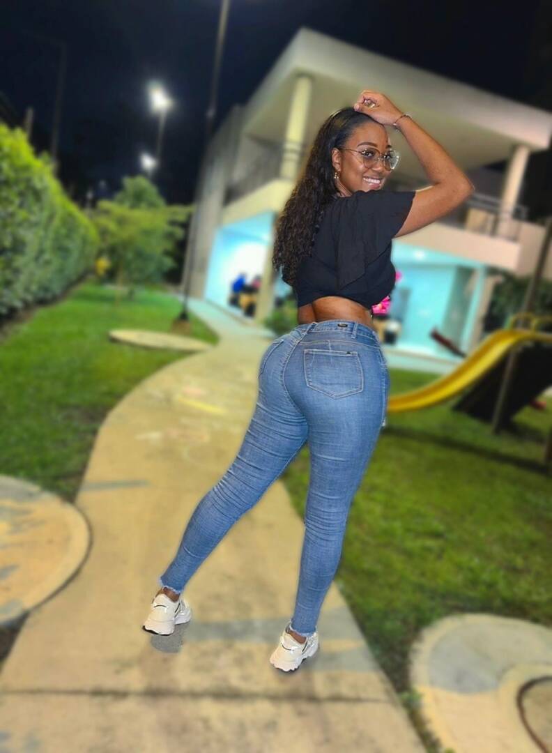 Bibi - Independent Female Houston Escort