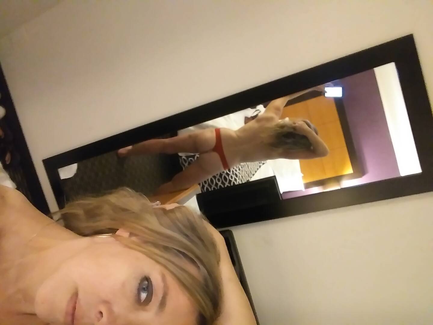 Sidney - Independent Female Arlington Escort