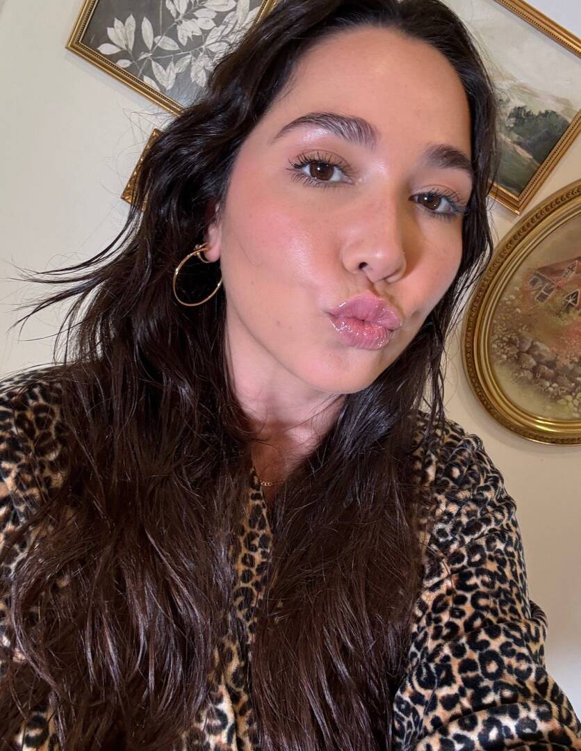 Armani - Independent Female Kansas City Escort