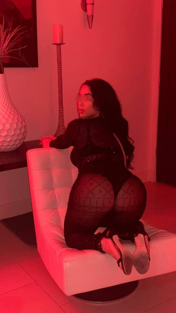 SweetSanari - Independent Female Las Vegas Escort