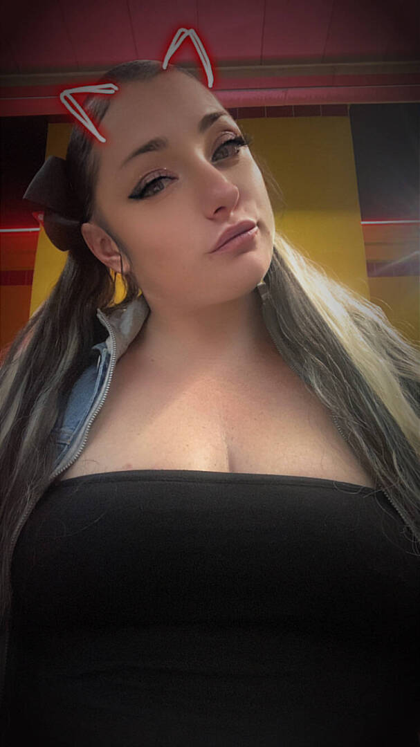 Kelsey sno - Independent Female Phoenix Escort