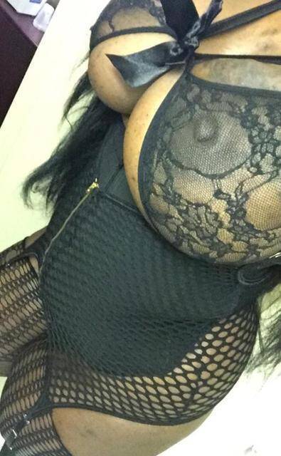 Marie - Independent Female Chicago Escort