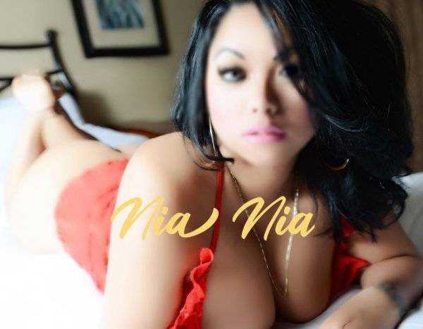 Nia Nia 100% - Independent Female Seattle Escort