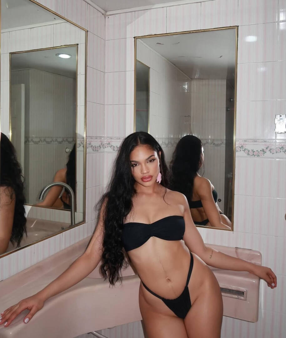 Beatriz - Independent Female Yuma Escort