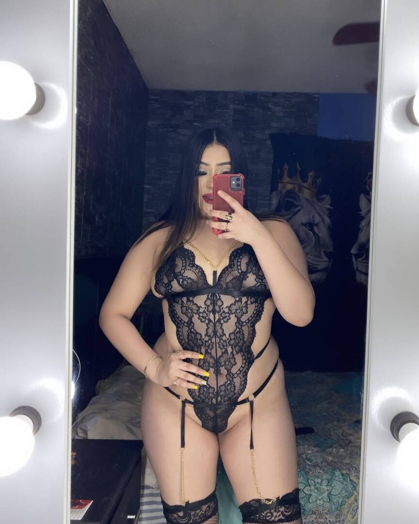 Paula - Independent Female  Arlington Escort