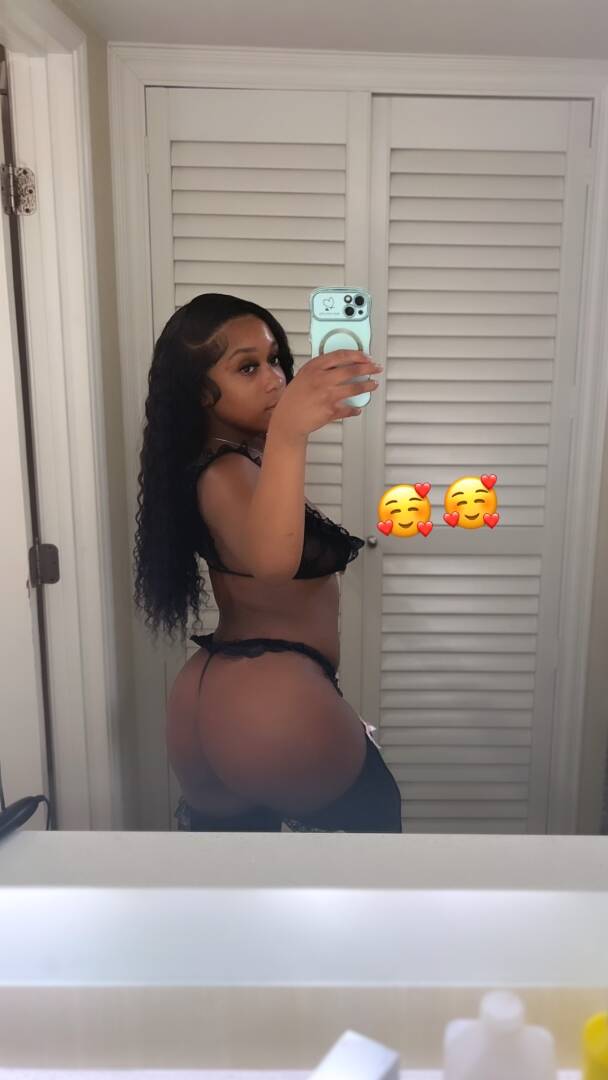 Charisma - Independent Female  Los Angeles Escort