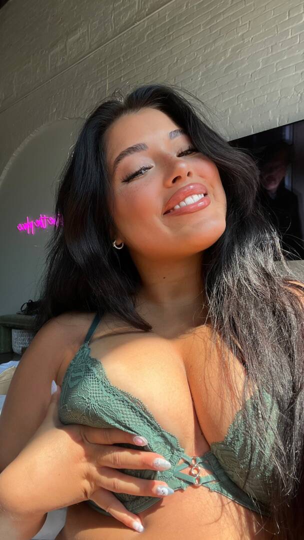 Aileen - Independent Female  Scottsdale Escort