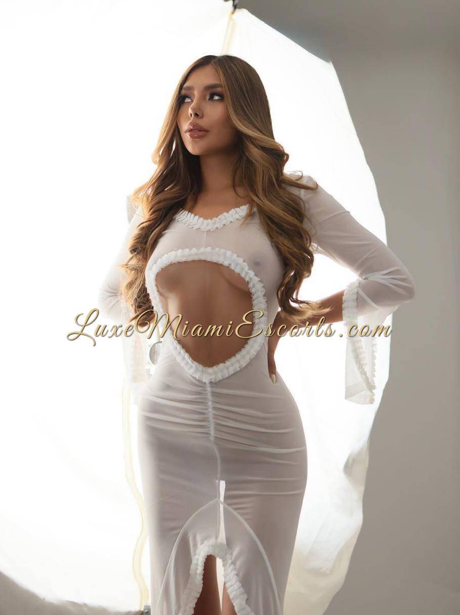 Lola - Independent Female  Miami Escort