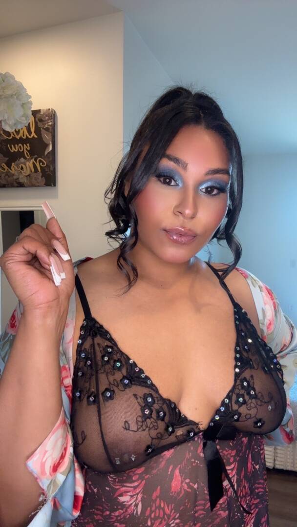 Ana Ivy - Independent Female  Phoenix Escort