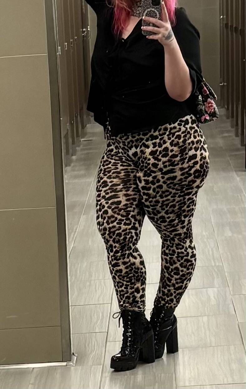 BbLatte - Independent Female  Raleigh-Durham Escort