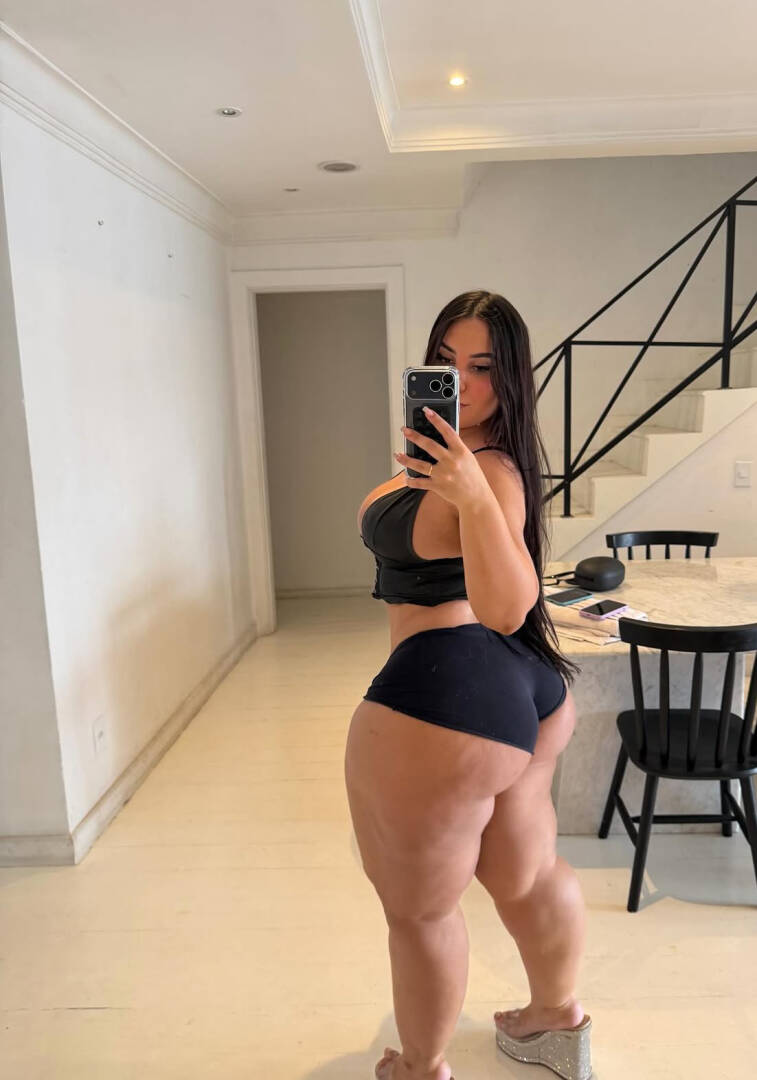 Jennie - Independent Female  Chicago Escort