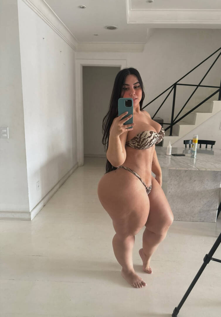 Alicia - Independent Female  Los Angeles Escort