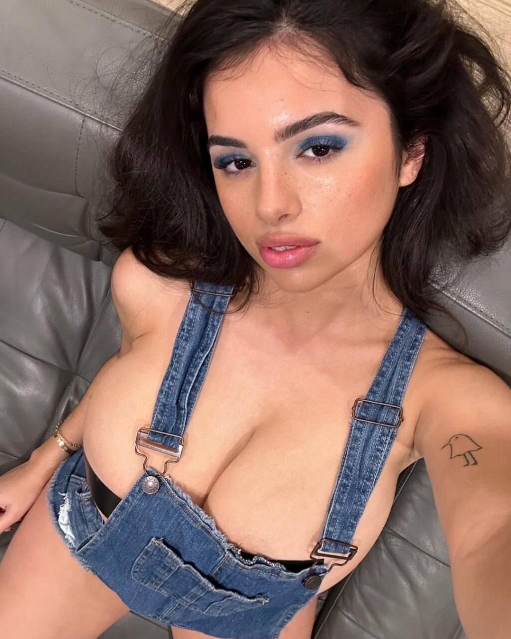 Aja - Independent Female  New York Escort