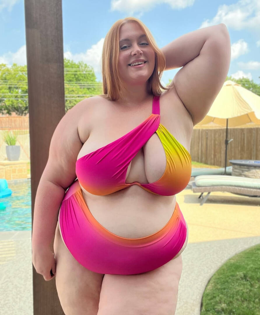 Julie - Independent Female  New York Escort