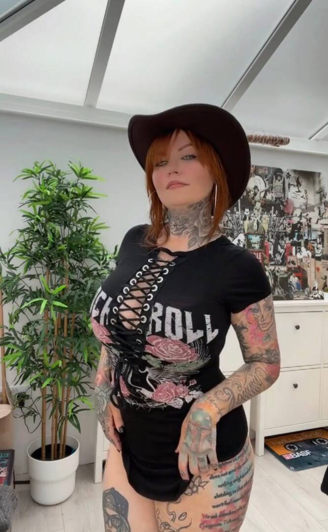 Tennie - Independent Female  Austin Escort