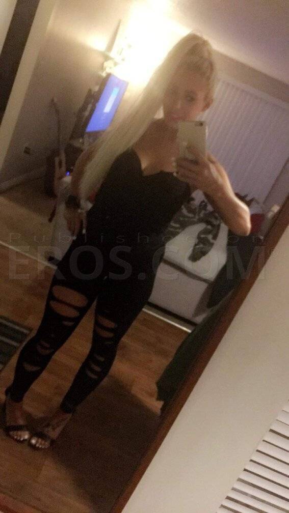 Christina - Independent Female Tampa Escort