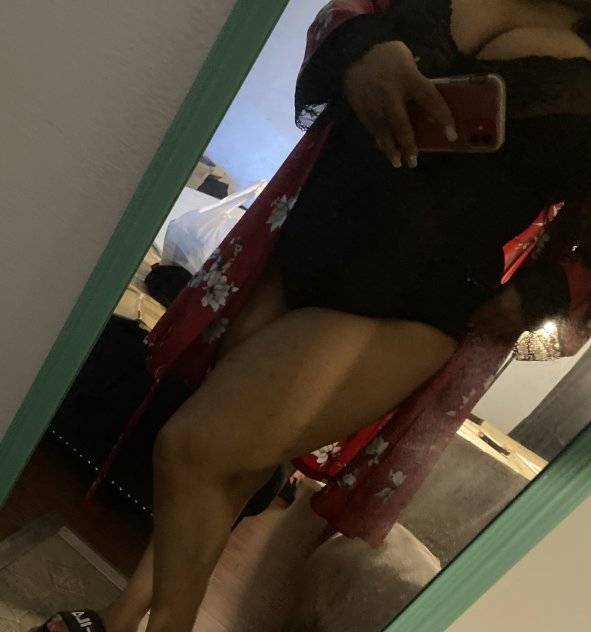 Mizz Cherry baby - Independent Female Chicago Escort