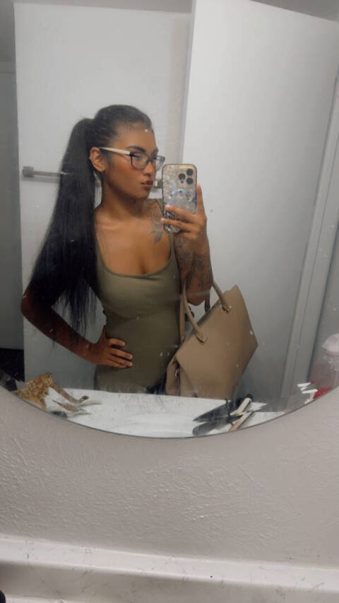 Escorts Kaylin
