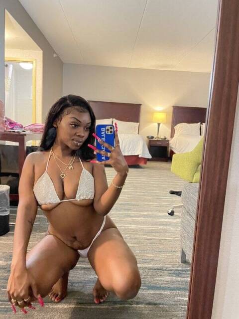 Escorts Lanae Lovely