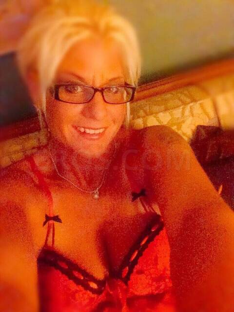 Escorts Jewel Stylez