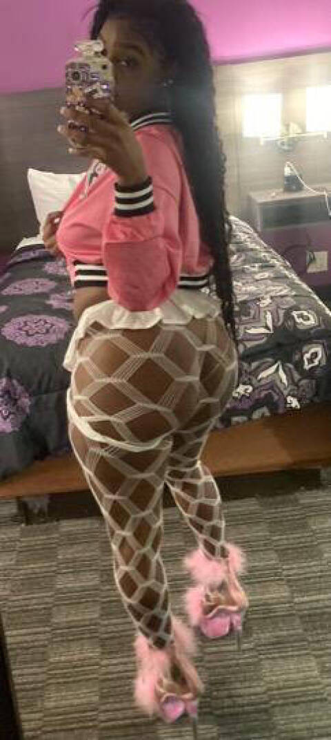 Escorts Heather honeycut