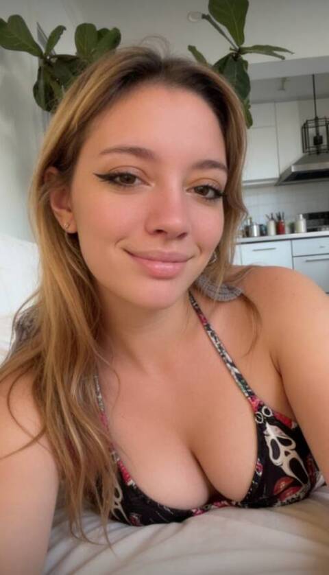 Escorts Alexia