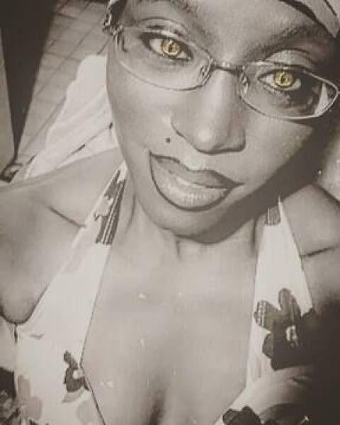 Escorts Flawless Lyrique