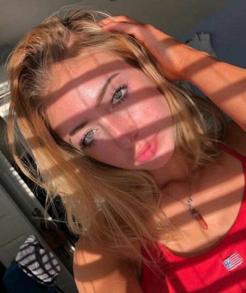 Escorts Need DADDY!!