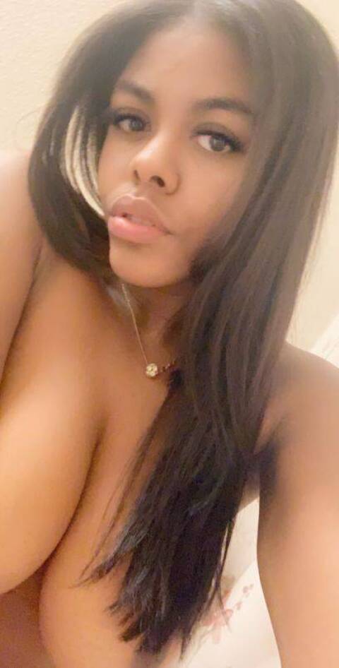 Escorts Adriana Specials