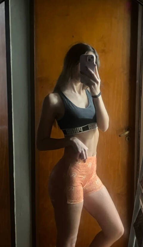 Escorts Adalyn