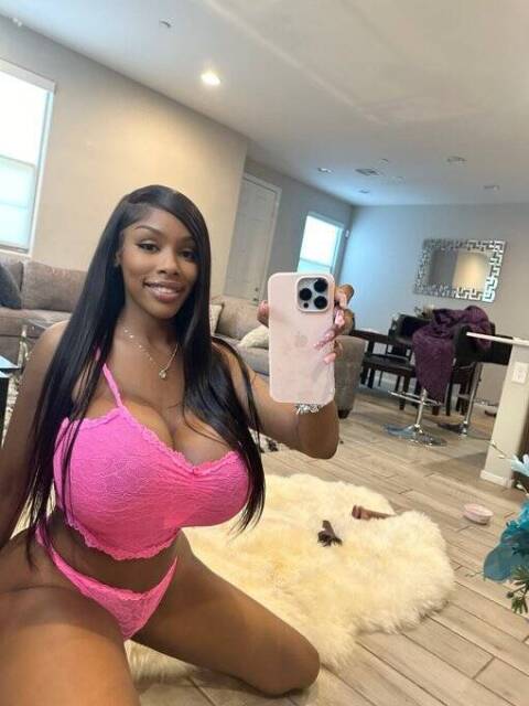 Escorts Crysblush