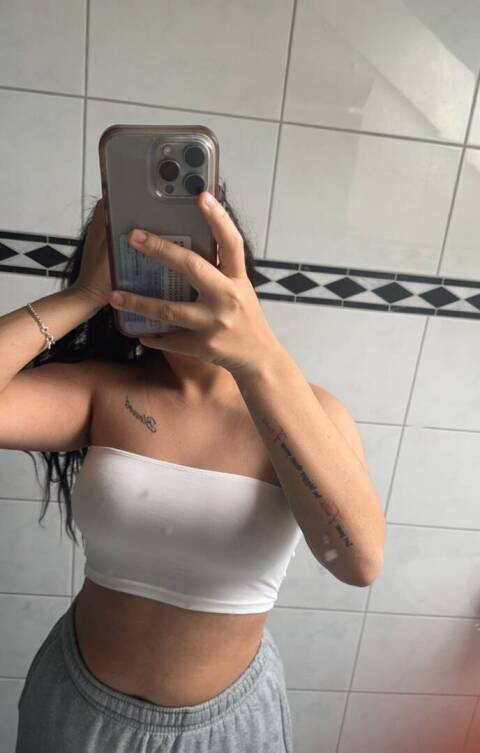 Escorts Darianna