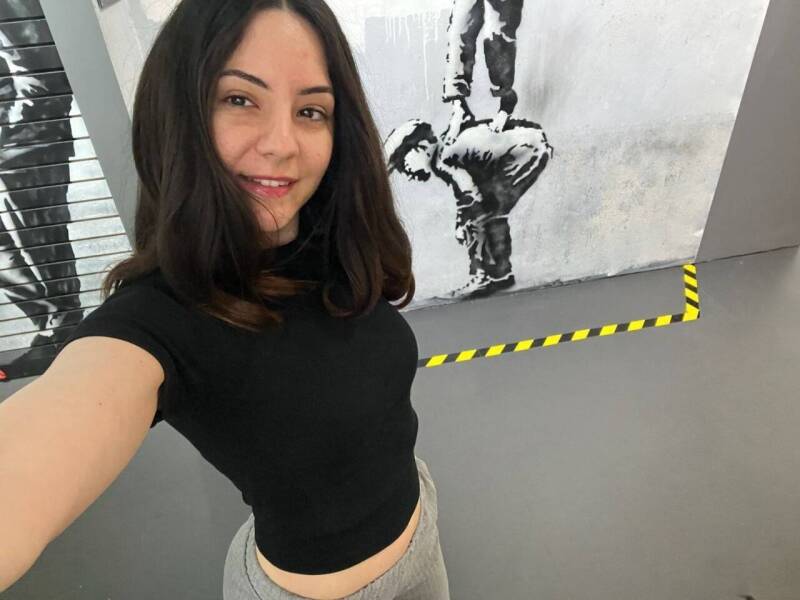 Escorts Adira