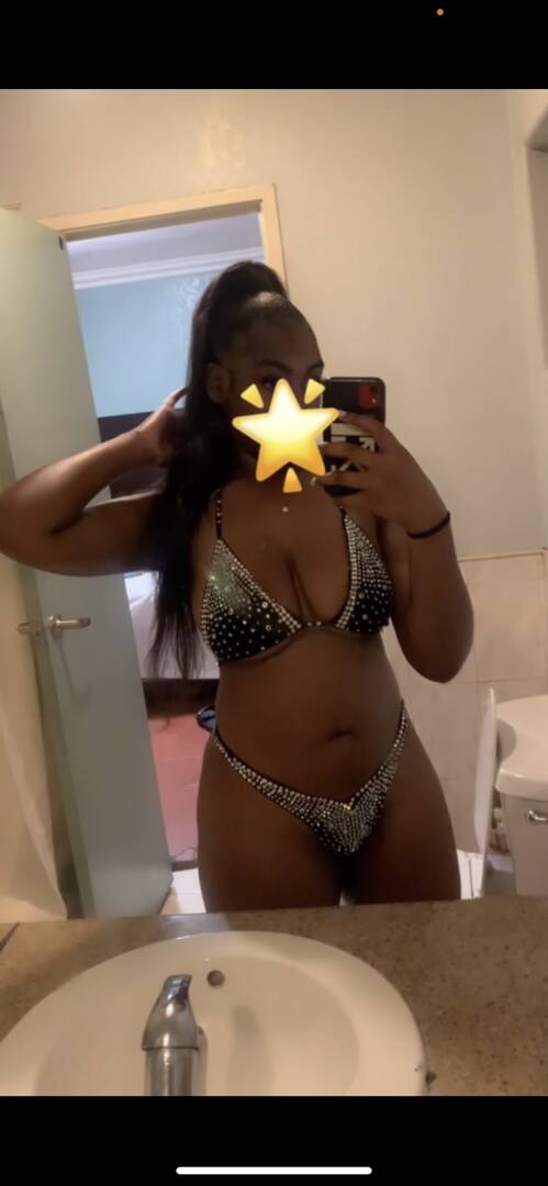 Nia - Independent Female Dallas Escort