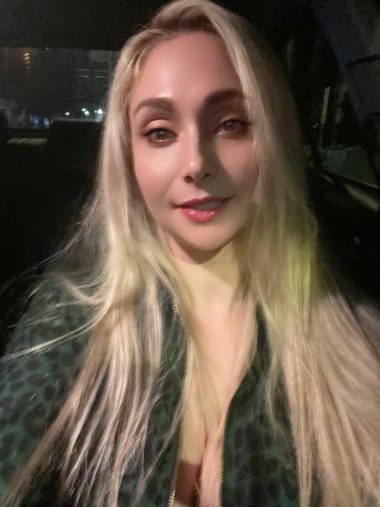 Alexa - Independent Female Miami Escort