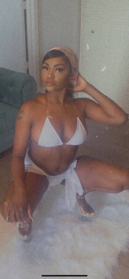 Gaby - Independent Female Houston Escort