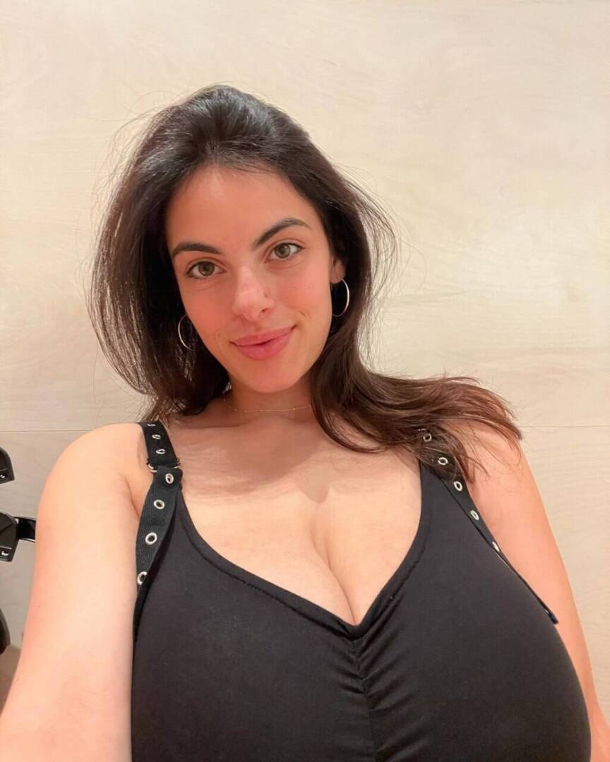 Callie - Independent Female Tampa Escort