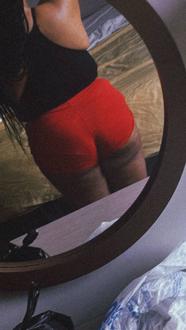 Yummy - Independent Female Chicago Escort