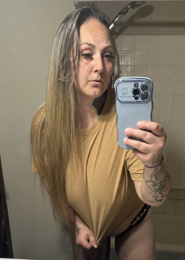 Samantha - Independent Female Minneapolis Escort