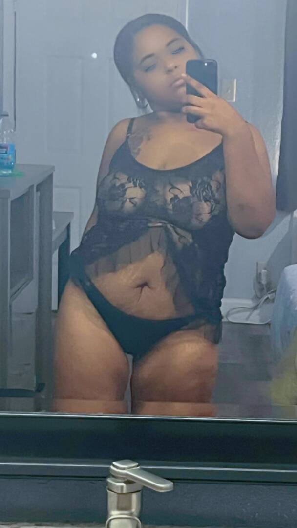 Cherry - Independent Female Houston Escort