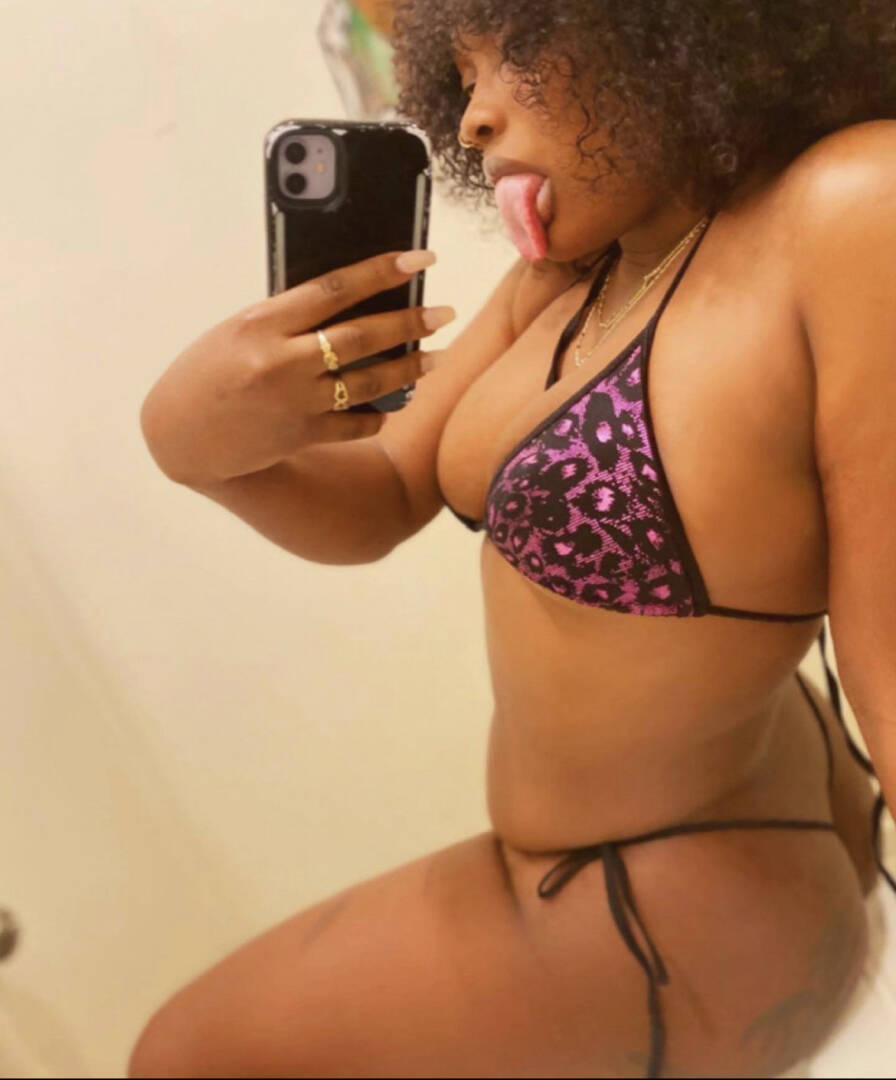 Sage - Independent Female Los Angeles Escort