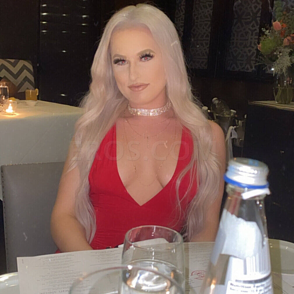 Faith - Independent Female Houston Escort