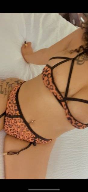 Nina - Independent Female Portland Escort