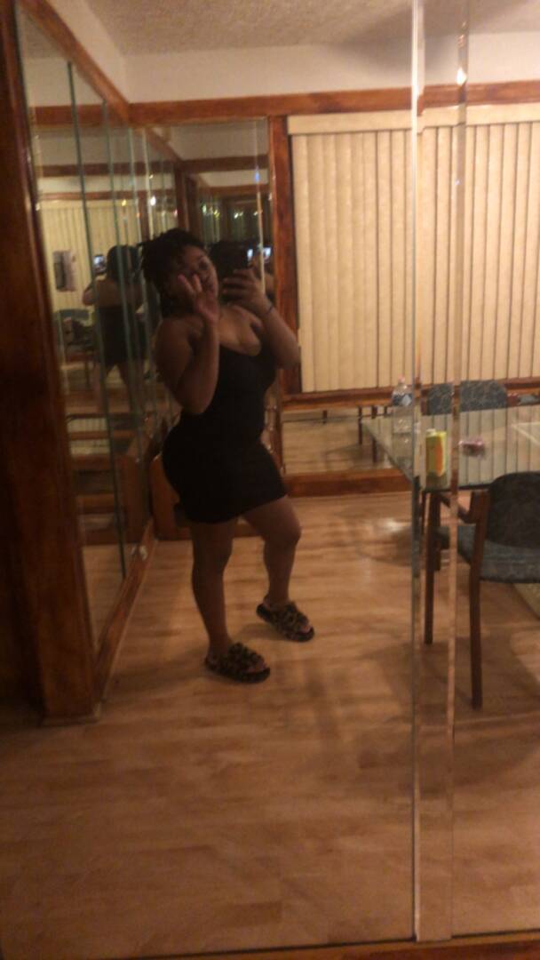 Coco - Independent Female Chicago Escort