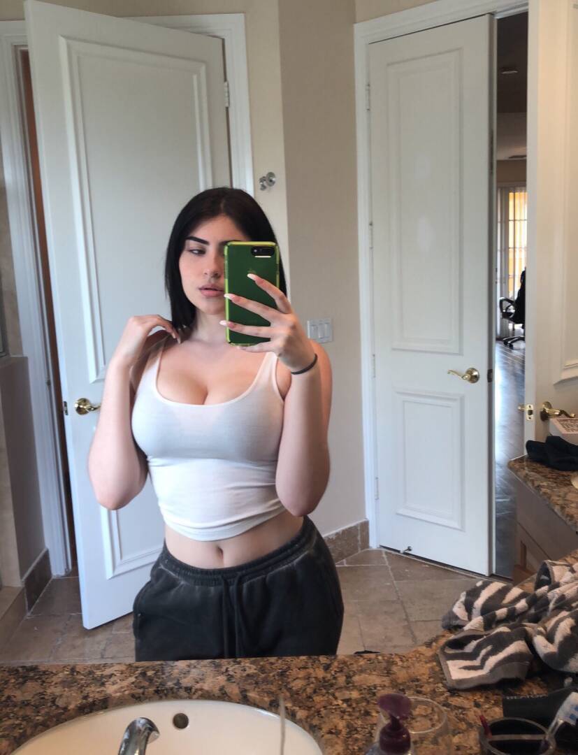 Aimee - Independent Female Orlando Escort
