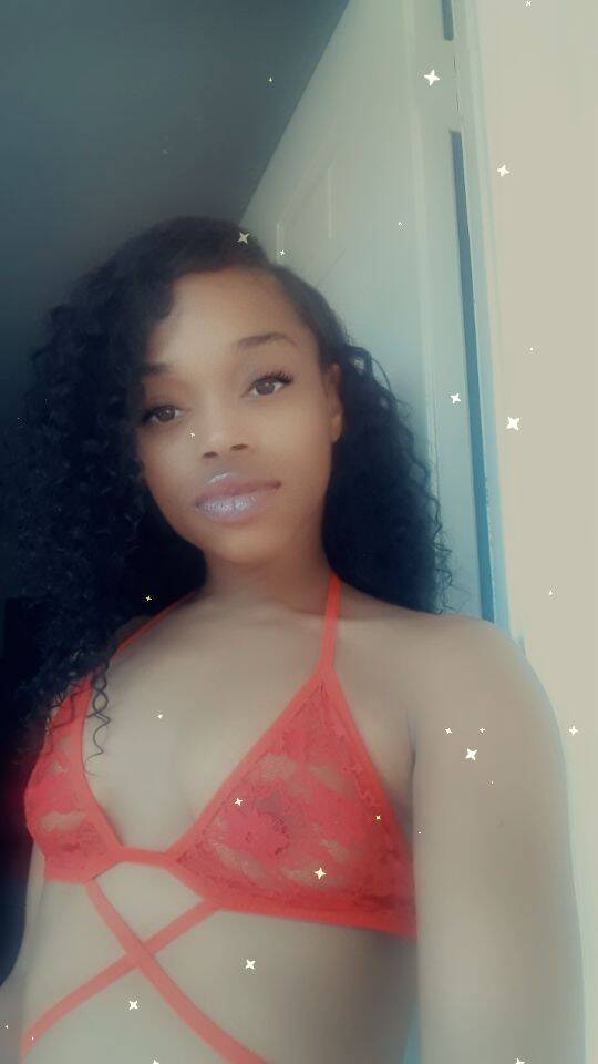 Brianna - Independent Female Houston Escort