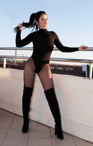 Sophie - Independent Female Chicago Escort