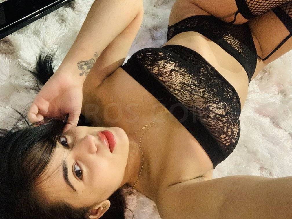 Channel - Independent Female Miami Escort