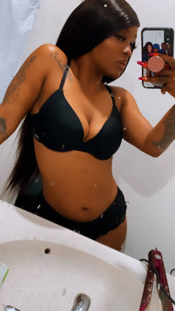 Babydoll - Independent Female Riverside Escort