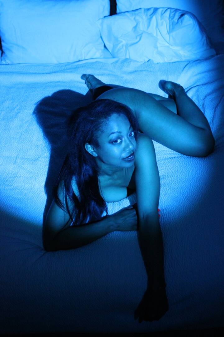 Iris - Independent Female Phoenix Escort